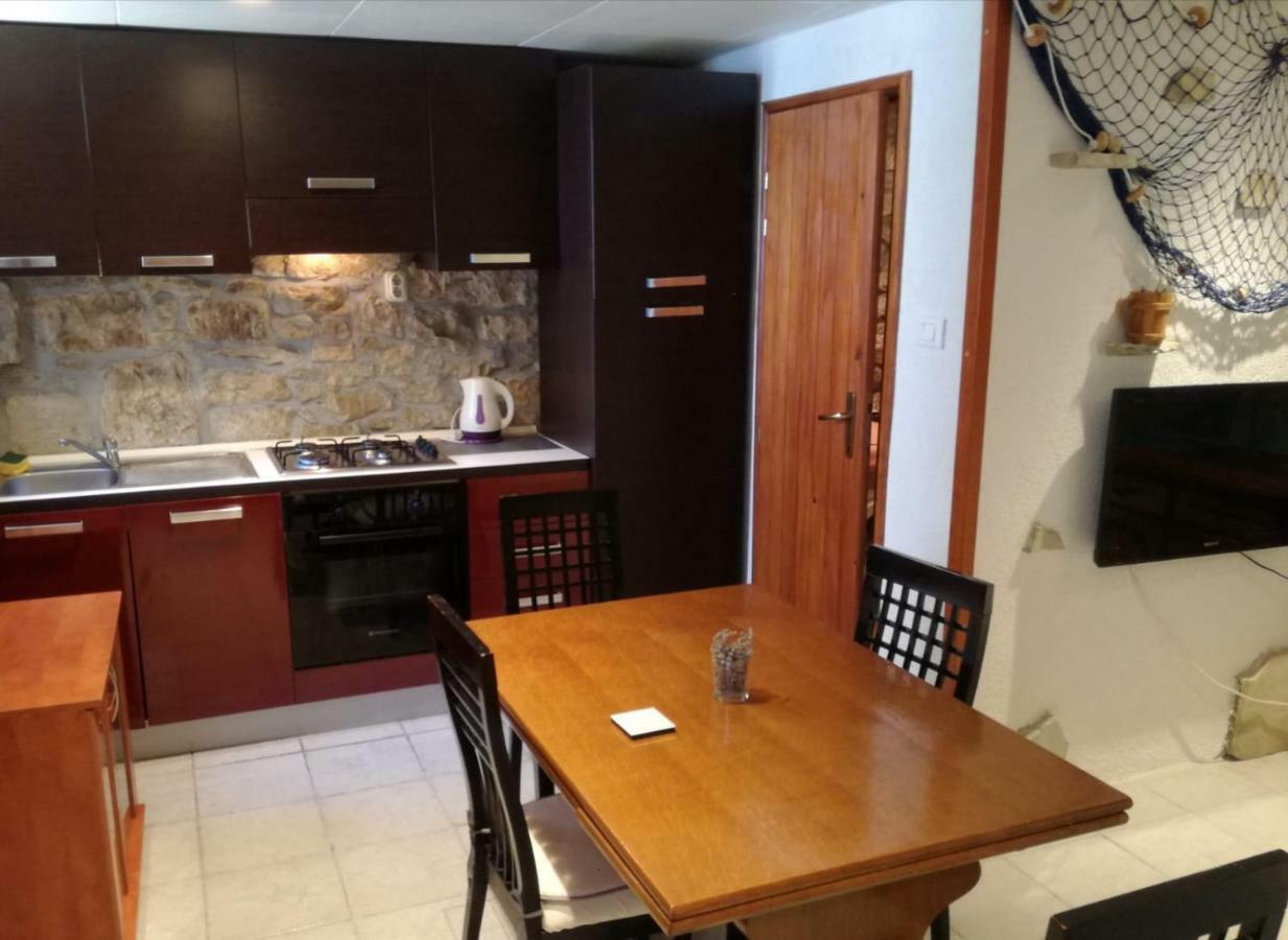 Studio Apartment Jelinek Brela Extérieur photo