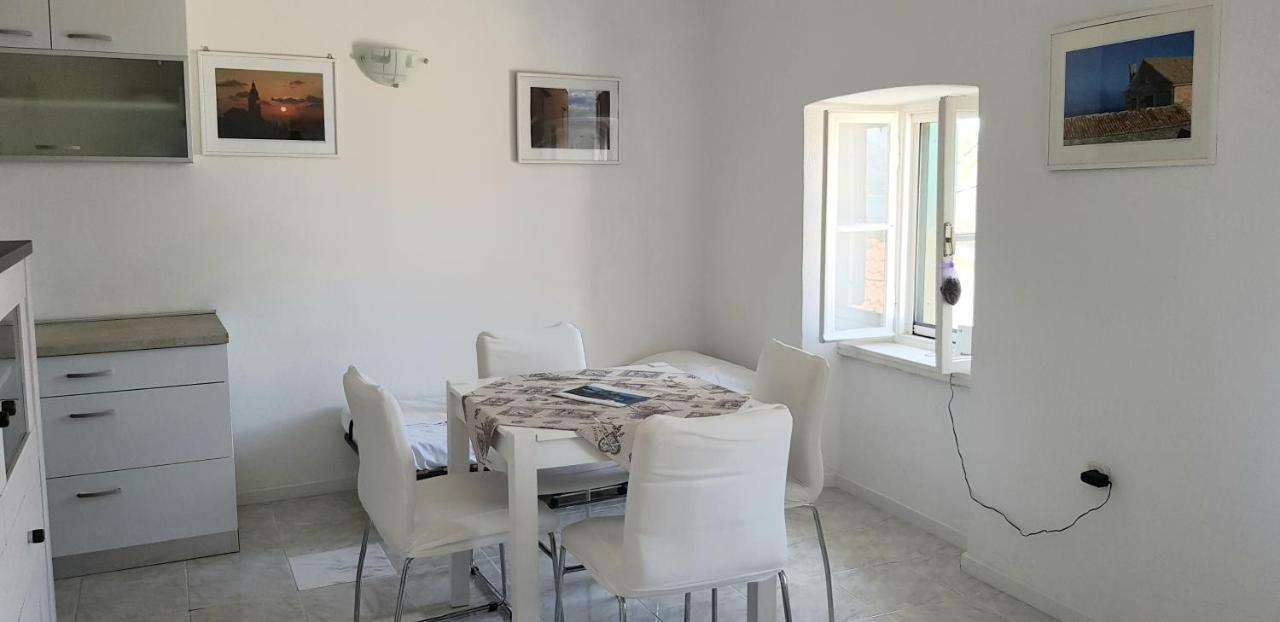 Studio Apartment Jelinek Brela Extérieur photo
